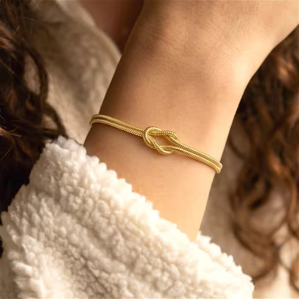 Love Knot Bracelet